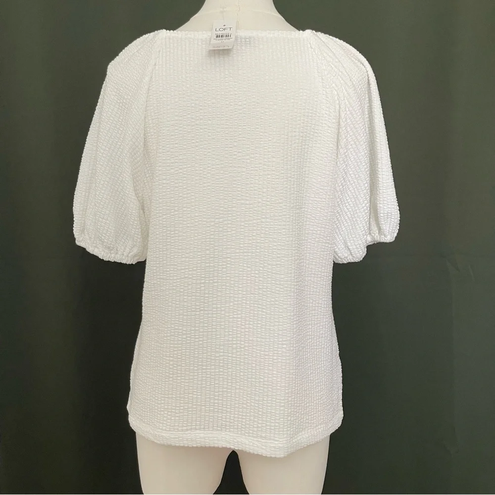 NWT LOFT M White Textured V Neck Blouse Dainty Boho Prairie Cottagecore Romantic